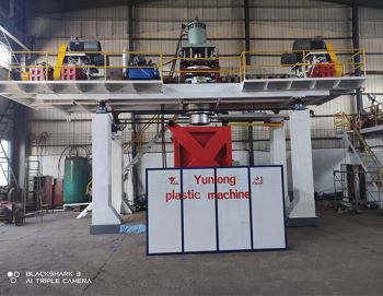 吹塑機